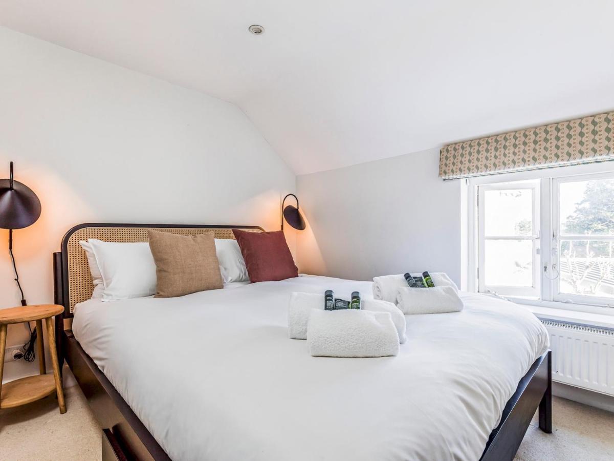 Pass The Keys Charming Downland Cottage 치체스터 외부 사진