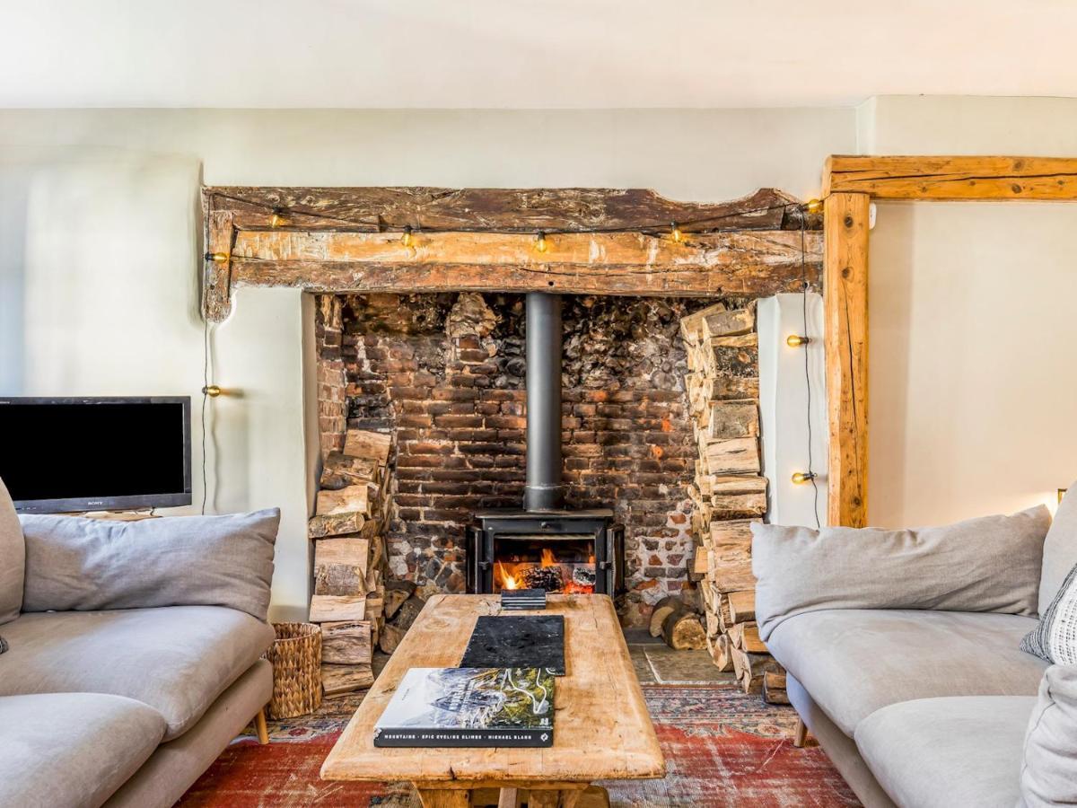 Pass The Keys Charming Downland Cottage 치체스터 외부 사진