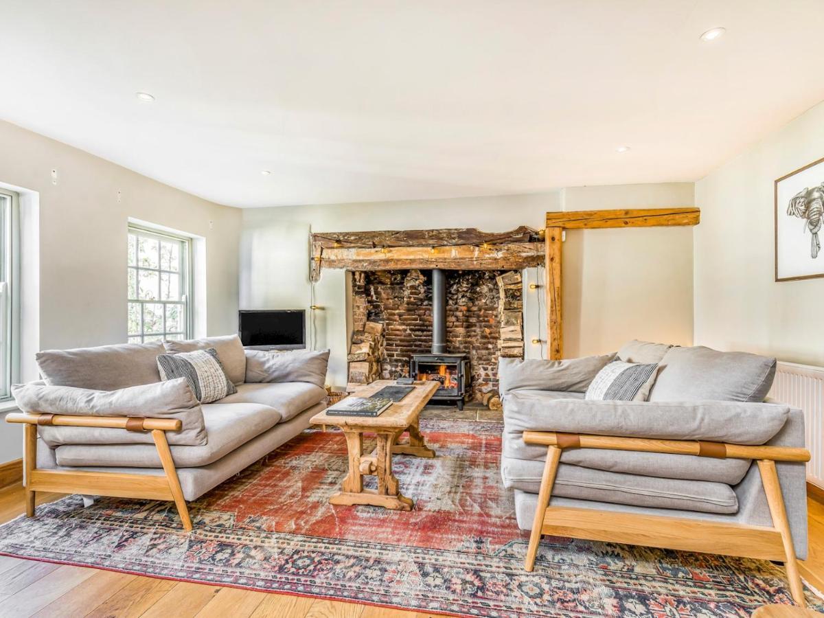 Pass The Keys Charming Downland Cottage 치체스터 외부 사진