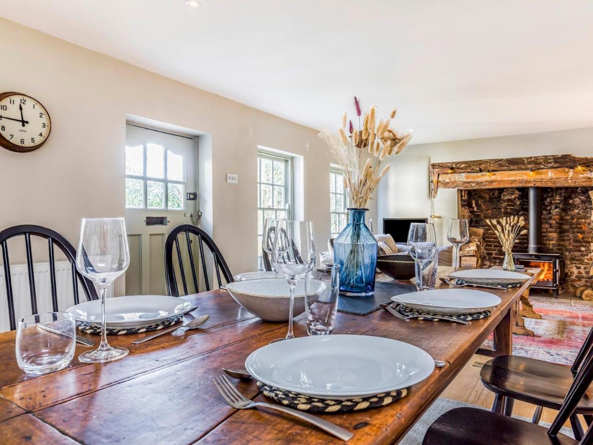 Pass The Keys Charming Downland Cottage 치체스터 외부 사진