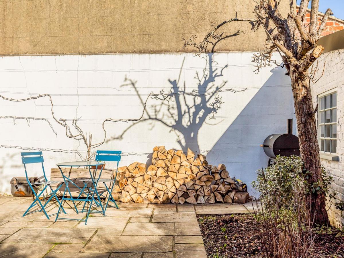Pass The Keys Charming Downland Cottage 치체스터 외부 사진