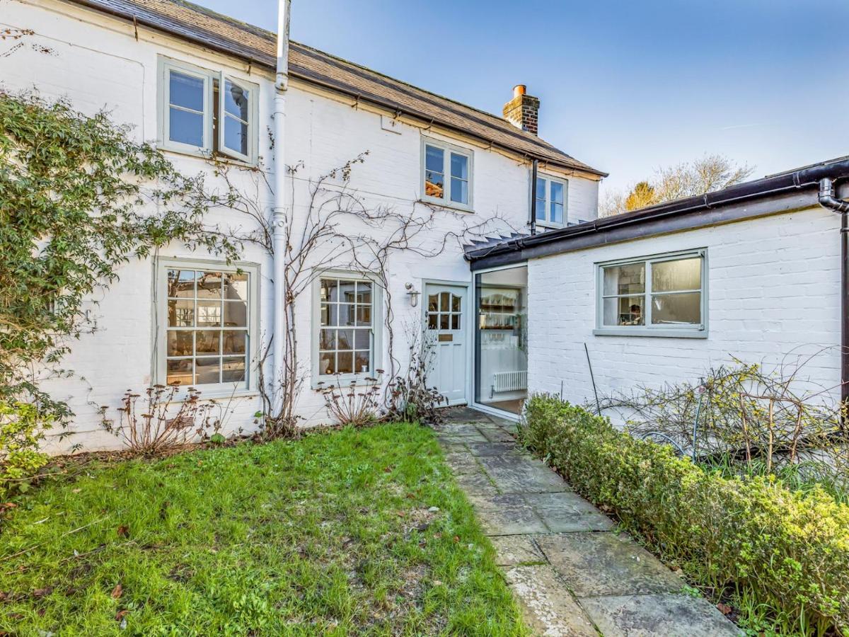 Pass The Keys Charming Downland Cottage 치체스터 외부 사진